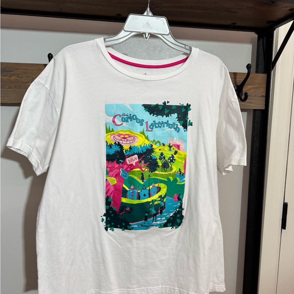 Disneyland Paris Curious Labyrinth Alice in Wonderland t-shirt